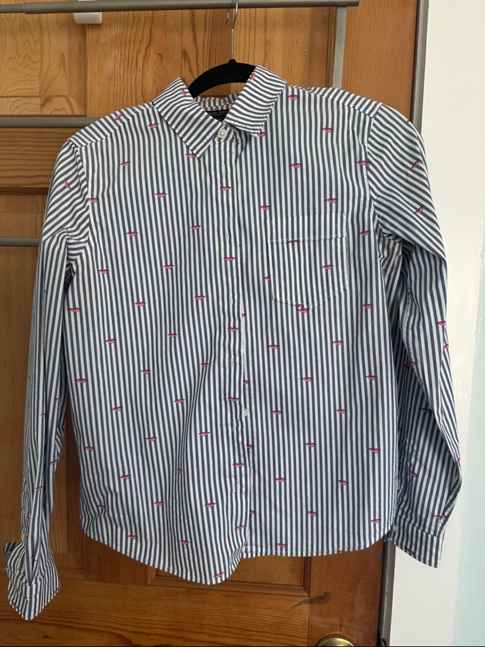 Banana Republic Blue and White Striped Button-Down with Red Accent Motif